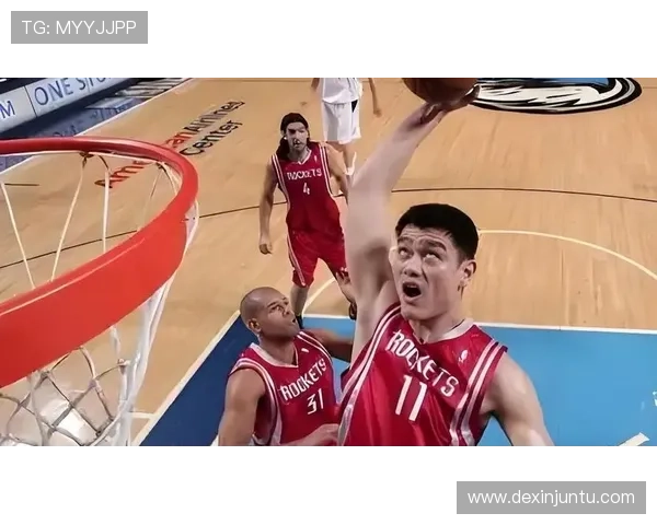 葛优与姚明的幽默碰撞:当喜剧之王遇上篮球巨人,精彩瞬间回顾 葛优与姚明的幽默碰撞:当喜剧之王遇上篮球巨人,精彩瞬间回顾